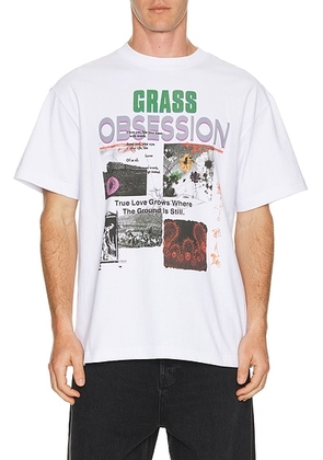 Students Golf Grass Obsession Tee in White - White. Size S (also in M, L, XL/1X).