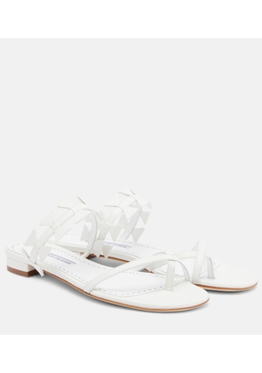 Manolo Blahnik Maura leather thong sandals