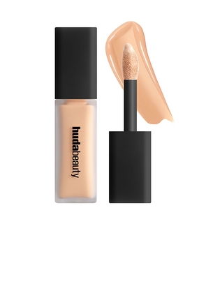 Huda Beauty Faux Filter Luminous Matte Concealer in Beauty: NA.