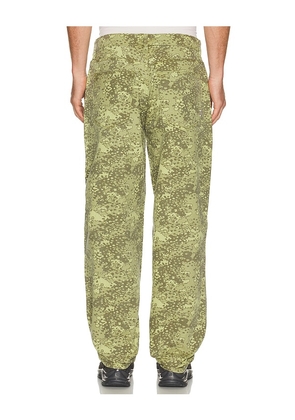HUF Cromer Camo Pant in Green. Size 30. Also in 32, 34, 36.