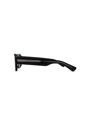 MESSYWEEKEND Downey Reveal Sunglasses in Black.