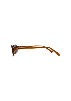 MESSYWEEKEND Milo Sunglasses in Brown.