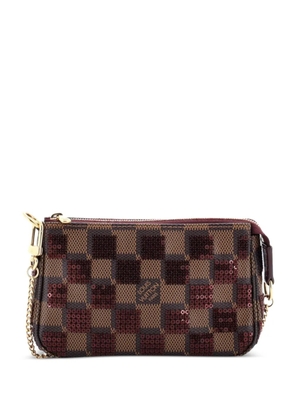 Louis Vuitton Pre-Owned Pochette Accessoires Damier Paillettes Mini clutch bag - Brown