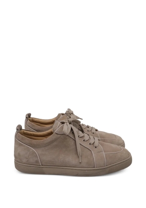 Christian Louboutin Pre-Owned Rantulow Orlato suede sneakers - Neutrals