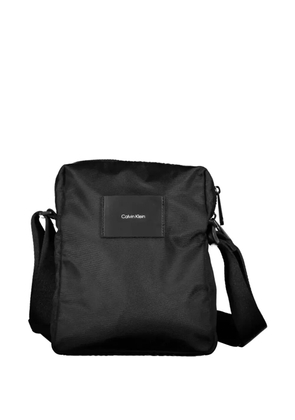 Calvin Klein logo-patch shoulder-bag - Black