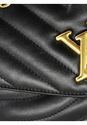 Louis Vuitton Pre-Owned New Wave Chain Bag NM Quilted Leather MM crossbody bag - Black