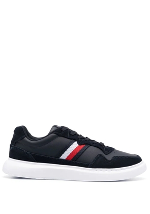 Tommy Hilfiger stripe detailing low-top sneakers - Blue