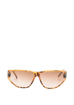 Givenchy Pre-Owned 1990s tortoiseshell-effect sunglasses - Brown