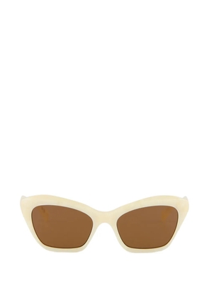 Valentino Garavani Dauphin V-logo cat-eye sunglasses - Neutrals