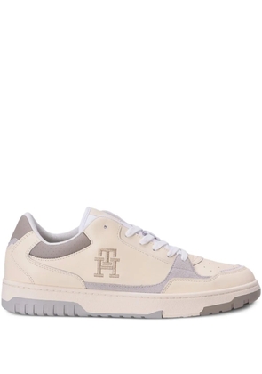 Tommy Hilfiger fine cleat basketball sneakers - Neutrals