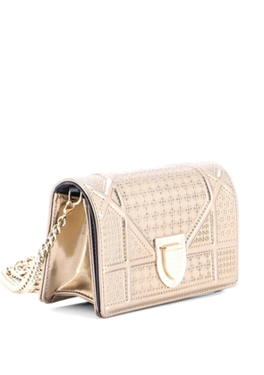 Christian Dior Pre-Owned Diorama Flap Bag Cannage Embossed Calfskin Baby crossbody bag - Gold