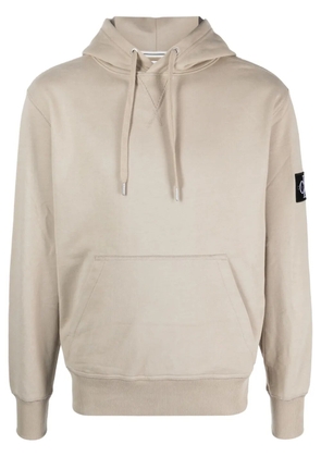 Calvin Klein logo-patch long-sleeve hoodie - Neutrals