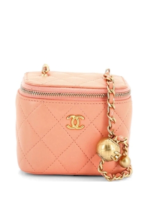 CHANEL Pre-Owned Pearl Crush Vanity Case with Chain Quilted Lambskin Mini clutch bag - Orange