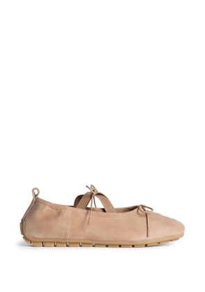 Simone Rocha elasticated-strap ballet flats - Neutrals