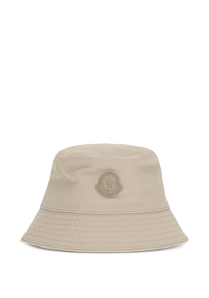 Moncler logo-patch bucket hat - Black