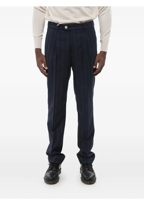 Brunello Cucinelli pleated pinstripe trousers - Blue