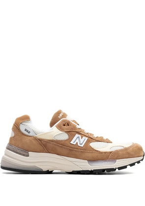 New Balance 992 'Made in USA - Sweet Caramel/Calcium' sneakers - Brown