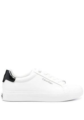 Calvin Klein low-top leather sneakers - White