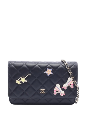 CHANEL Pre-Owned 2021-2026 CC Quilted Lambskin Roller Skate Wallet On Chain crossbody bag - Black