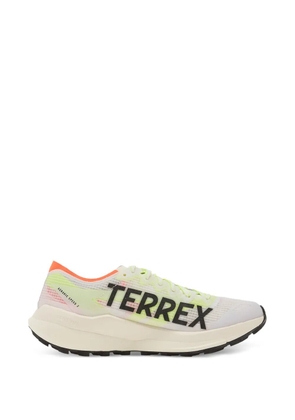 adidas Terrex Agravic three-striped sneakers - White