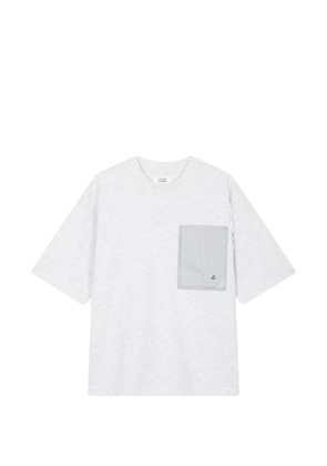 TOMBOY patch-pocket T-shirt - Grey