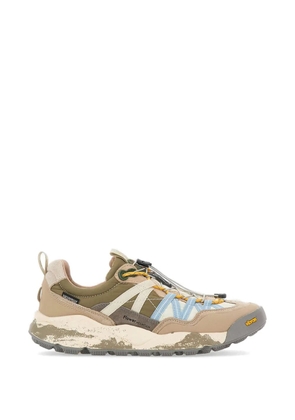 FLOWER MOUNTAIN Iwano panelled sneakers - Neutrals