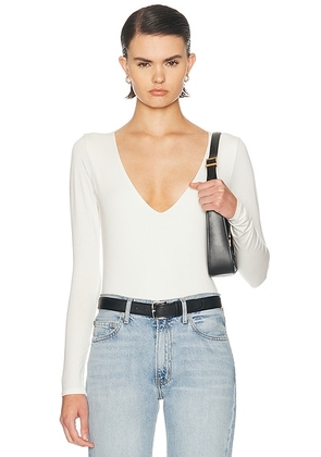 KYE V Long Sleeve Top in Natural - White. Size 1 (also in 2, 3, 4).