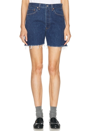 RE/DONE x Levi's Boy Short in Indigo - Denim-Light. Size 29 (also in ).