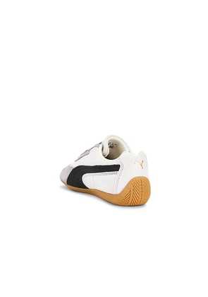 Puma Select Speedcat Sneaker in Grey. Size 6. Also in 6.5, 7, 8, 8.5, 9.