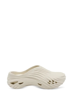 Crocs Echo wave sandals - Neutrals