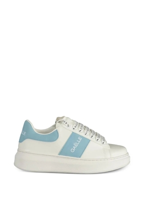 Gaelle lace-up sneakers - White