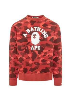 A BATHING APE® camouflage-print logo-print sweater - Red