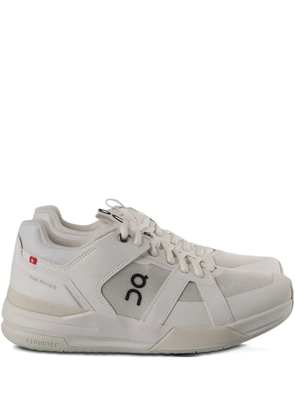 On Cloudtec trainers - White