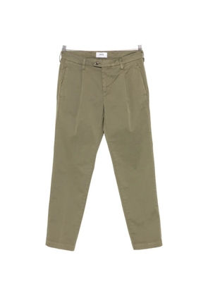 VELA SHOP pleated chinos - Green