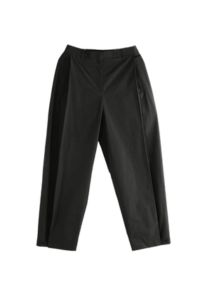 Amomento pleated button-cuff trousers - Black