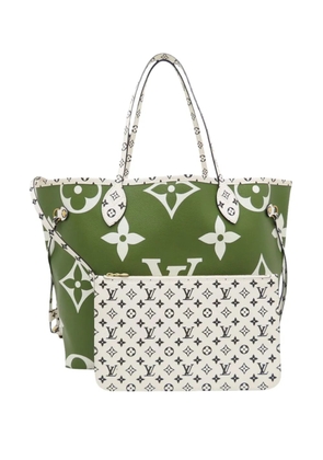 Louis Vuitton Pre-Owned 2019 Bicolor Monogram Giant Neverfull MM tote bag - Green