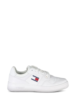 Tommy Hilfiger logo-patch sneakers - White