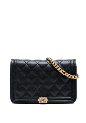 CHANEL Pre-Owned 2019 Quilted Caviar Boy Wallet on Chain crossbody bag - Black