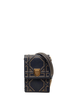 Christian Dior Pre-Owned 2018 Studded Lambskin Vertical Diorama crossbody bag - Blue