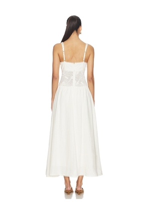 Steve Madden Enza Dress in White. Size 4. Also in 6.