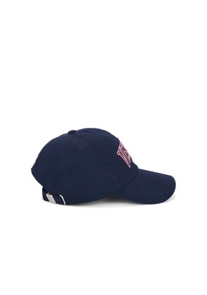 VERUTUM Lettering Cap in Blue.