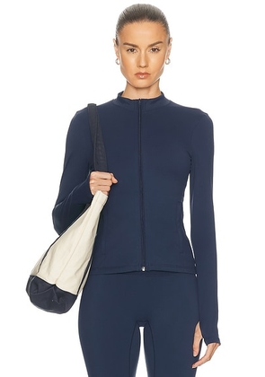 SET Active Sportbody Sporty Warm Up in Atlantic - Navy. Size L (also in M, S, XL, XS, XXL).