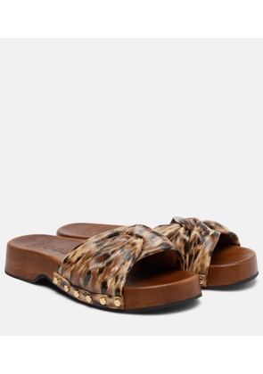 Ganni Tia leopard-print clogs