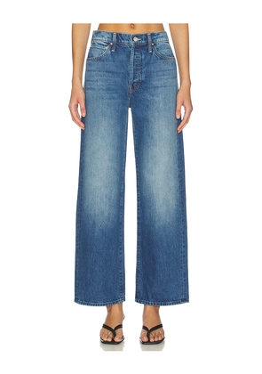 MOTHER The Dodger Button Flood Jeans in Blue. Size 23. Also in 24, 25, 26, 27, 28, 29, 30, 31, 32, 33, 34.