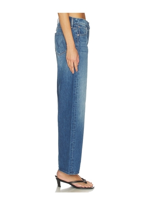 MOTHER The Dodger Button Flood Jeans in Blue. Size 23. Also in 24, 25, 26, 27, 28, 29, 30, 31, 32, 33.