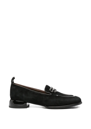 LINDA BAUMANN logo-plaque suede loafers - Black