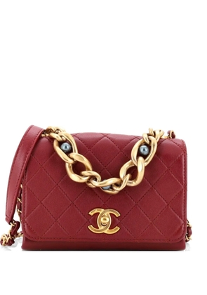 CHANEL Pre-Owned Pearl Boy Chain Flap Bag Quilted Calfskin Mini shoulder bag - Red