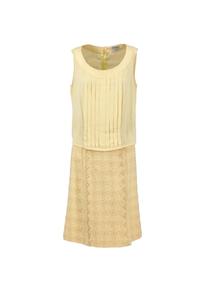 CHANEL Pre-Owned 1990s textured skirt set - Yellow