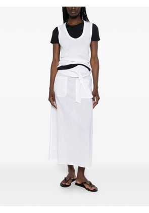 TOTEME belted patch-pocket skirt - White