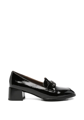 LINDA BAUMANN logo-plaque pumps - Black